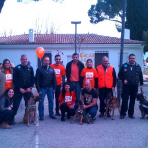 Ciudadanos (C’s) Azuqueca de Henares muestra la importante labor de las Unidades Caninas en una Exhibición Solidaria